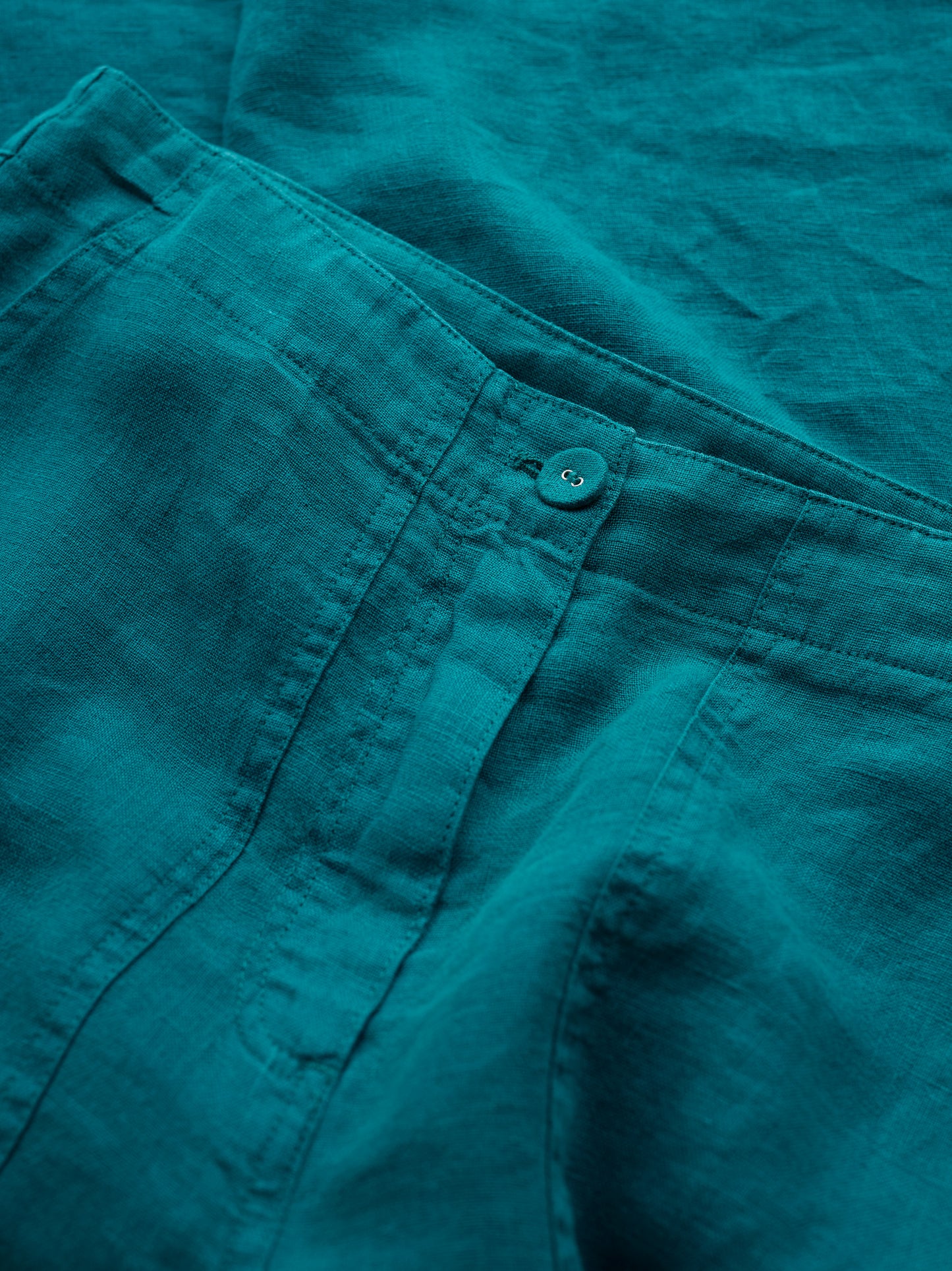 SEASALT CORNWALL - Saltings Tapered Linen Cropped Trousers - Deep Dive