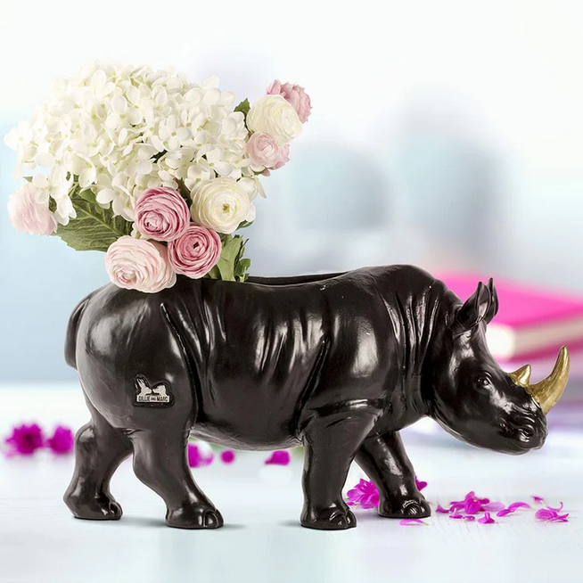 GILLIE & MARC - He grew more beautiful every day (Rhino vase)