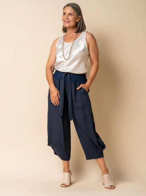IMAGINE FASHION - Addison Linen Pant in Navy