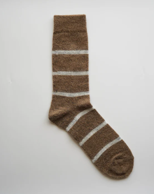 NISHIGUCHI KUTSUSHITA : oslo mohair wool border sock MOCHA CHALK Small