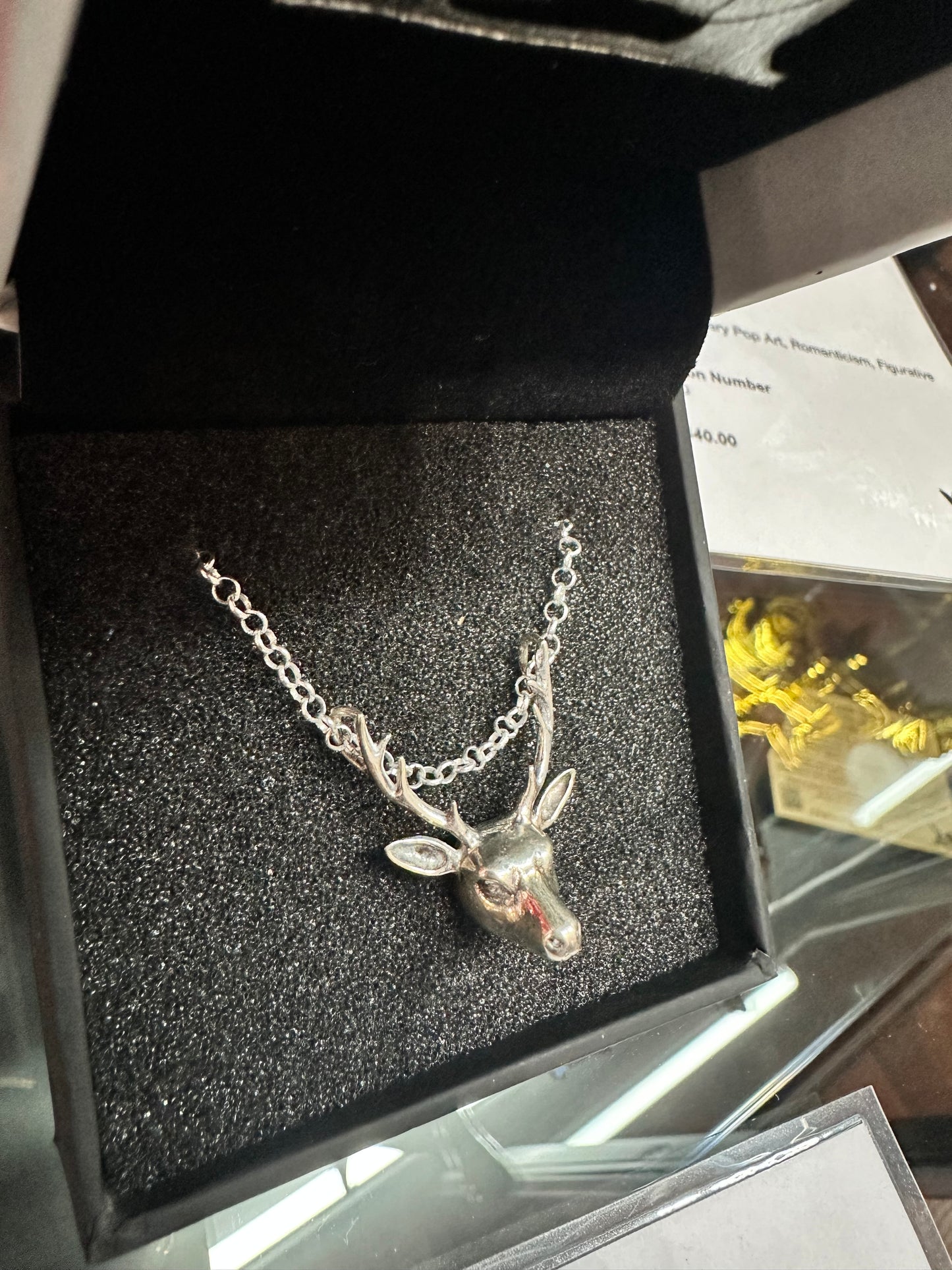 Gillie and Marc - She brought out the animal in him (Pendant)