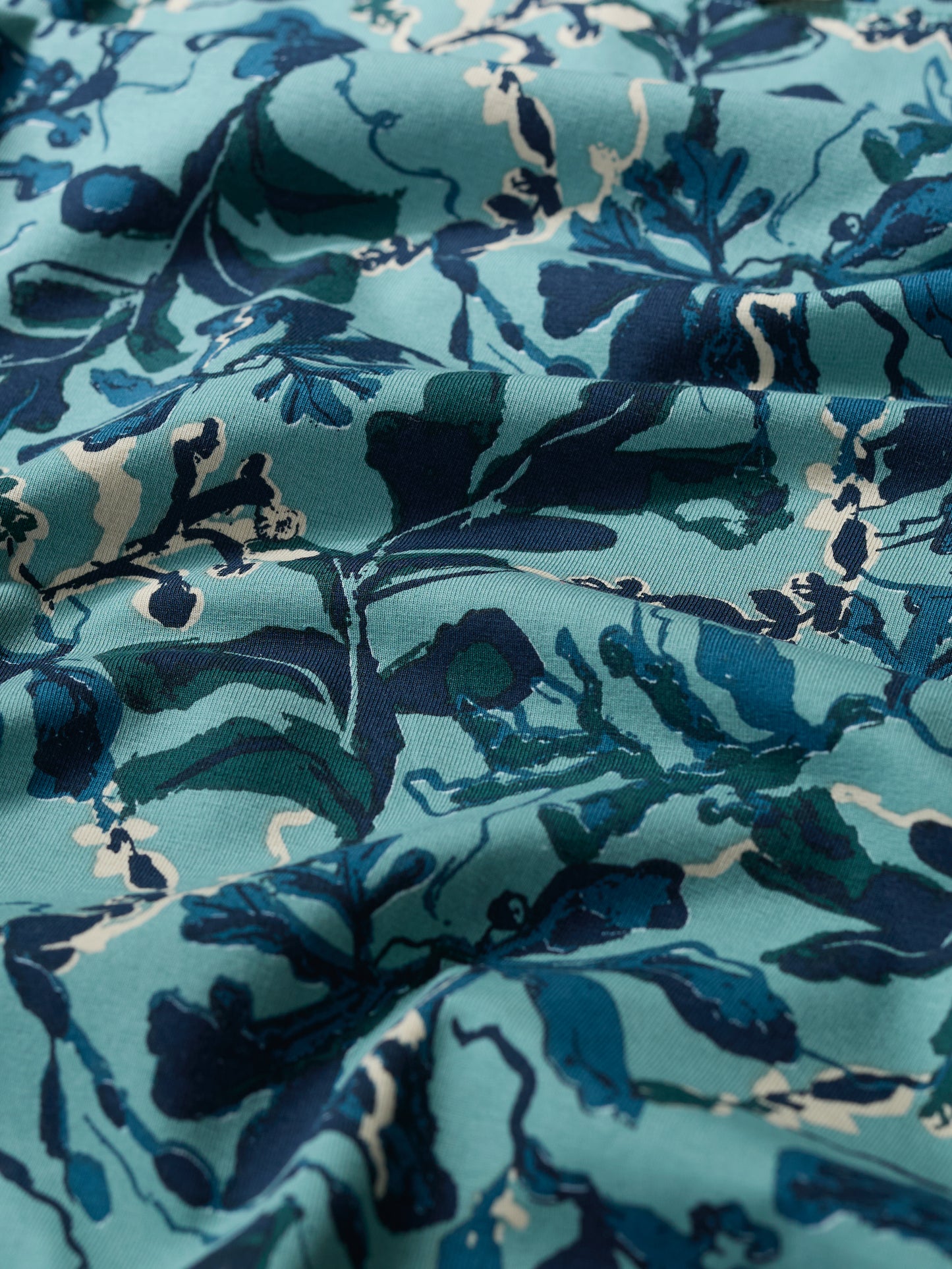 SEASALT CORNWALL - Easel Top -  Floating Fronds Sardine