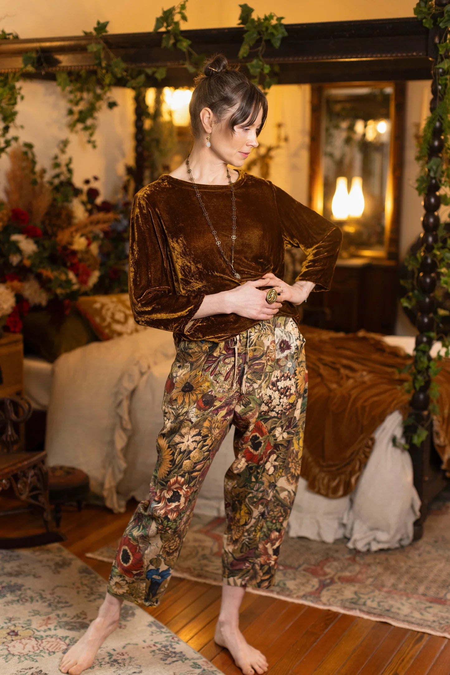 MARKET OF STARS - Golden Hour Linen Cropped Artist Pant