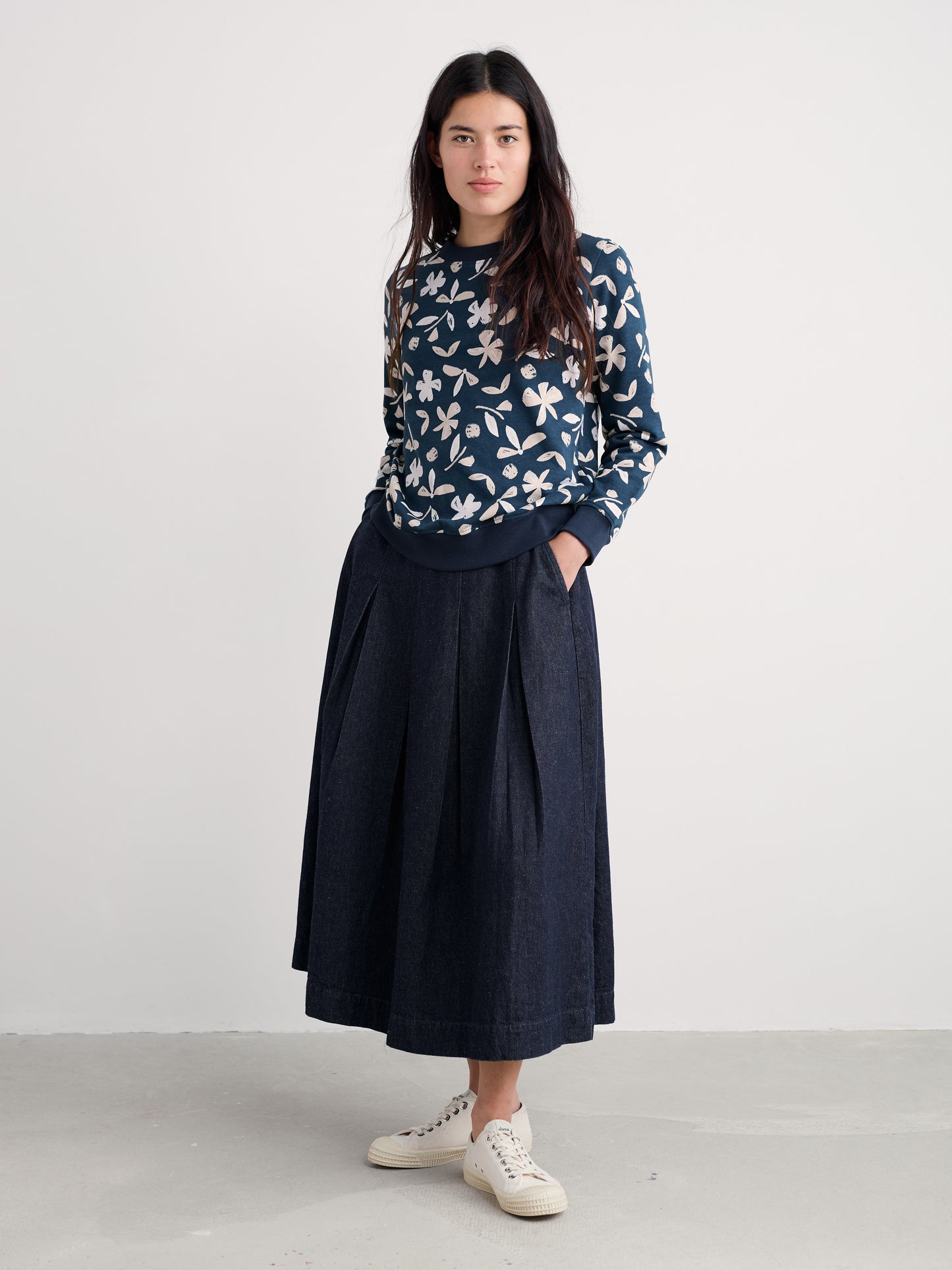 SEASALT CORNWALL - Bright Wave Crew Neck Sweatshirt - Organic Shapes Dark Lugger Sketchbook Blooms Marine Poppy Stems Sailboats Winding Meadow Mix