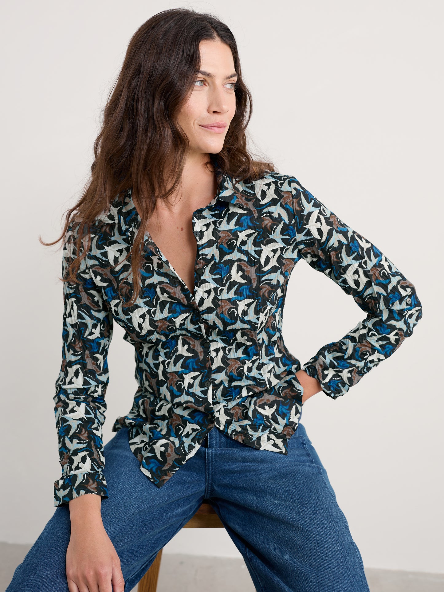 SEASALT CORNWALL - Larissa Shirt - Swooping Birds Onyx
