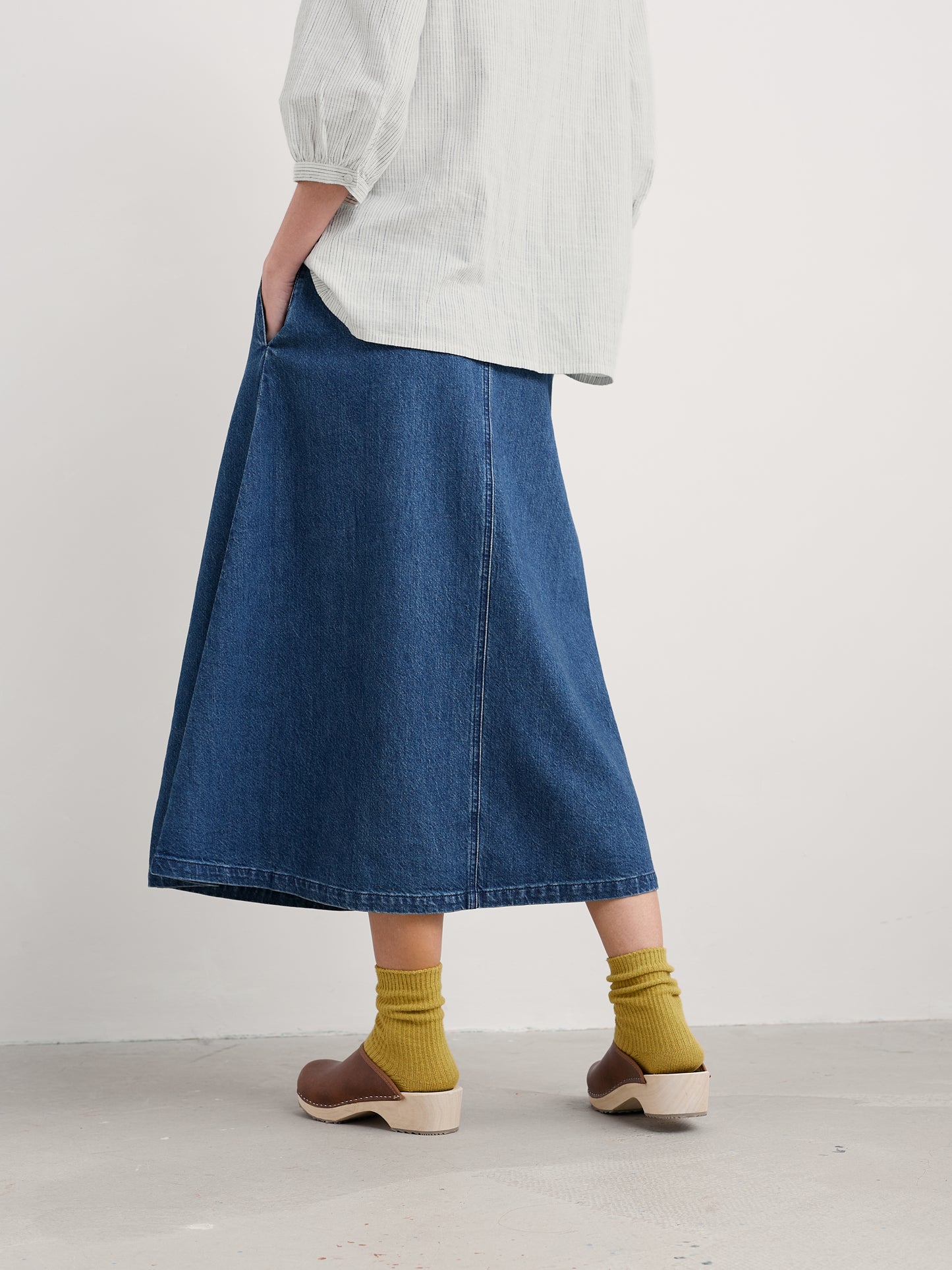 SEASALT CORNWALL - Restharrow Ankle-Length Denim Skirt - Mid Wash