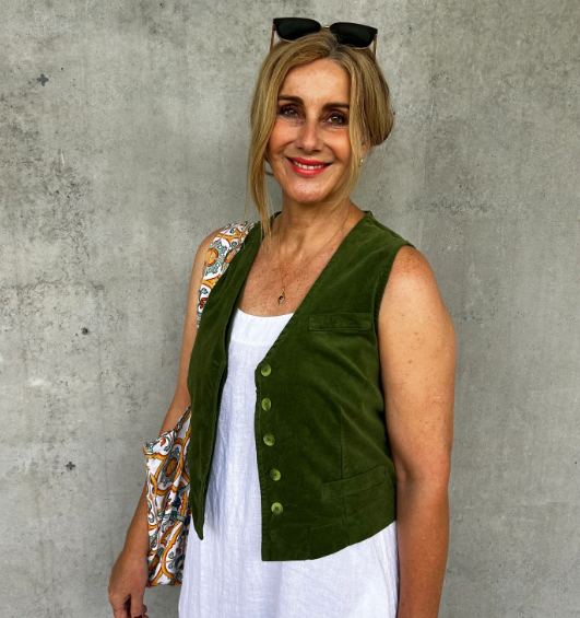MONTAIGNE - Odette Velvet Vest