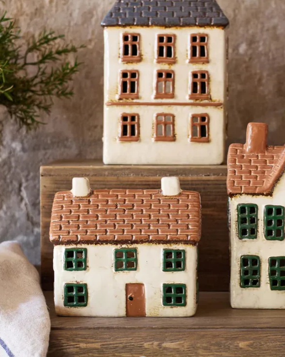 French Country Collection -  Cotswolds Country Tea Light Cream Cottage