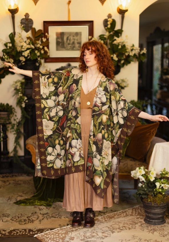 Market of Stars - Fleur De Lune Goddess Starduster Kimono w/ Florals & Bees