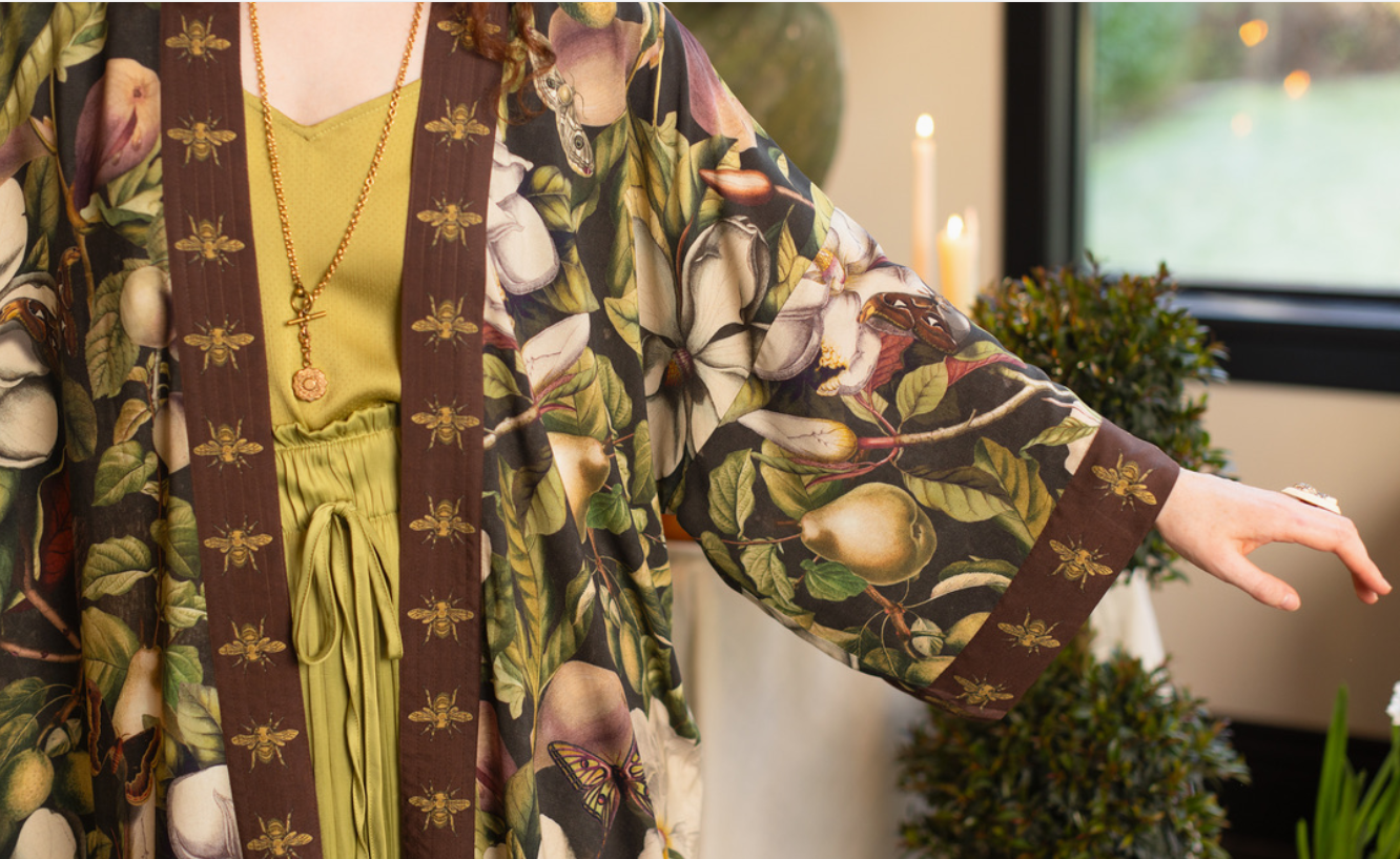 Market of Stars - Fleur De Lune Opera Duster Kimono Robe w/ Florals & Bees
