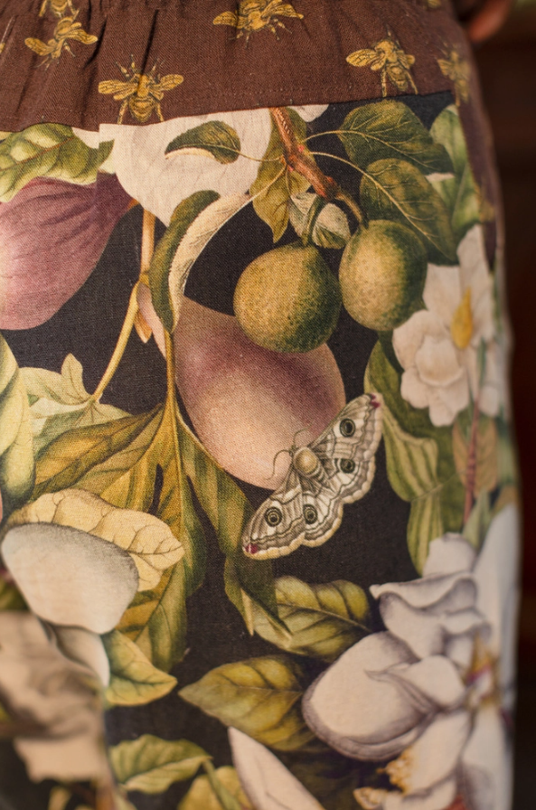 Market of Stars - Fleur De Lune Opera Linen Cropped Artist Pant w/ Boho Floral Print