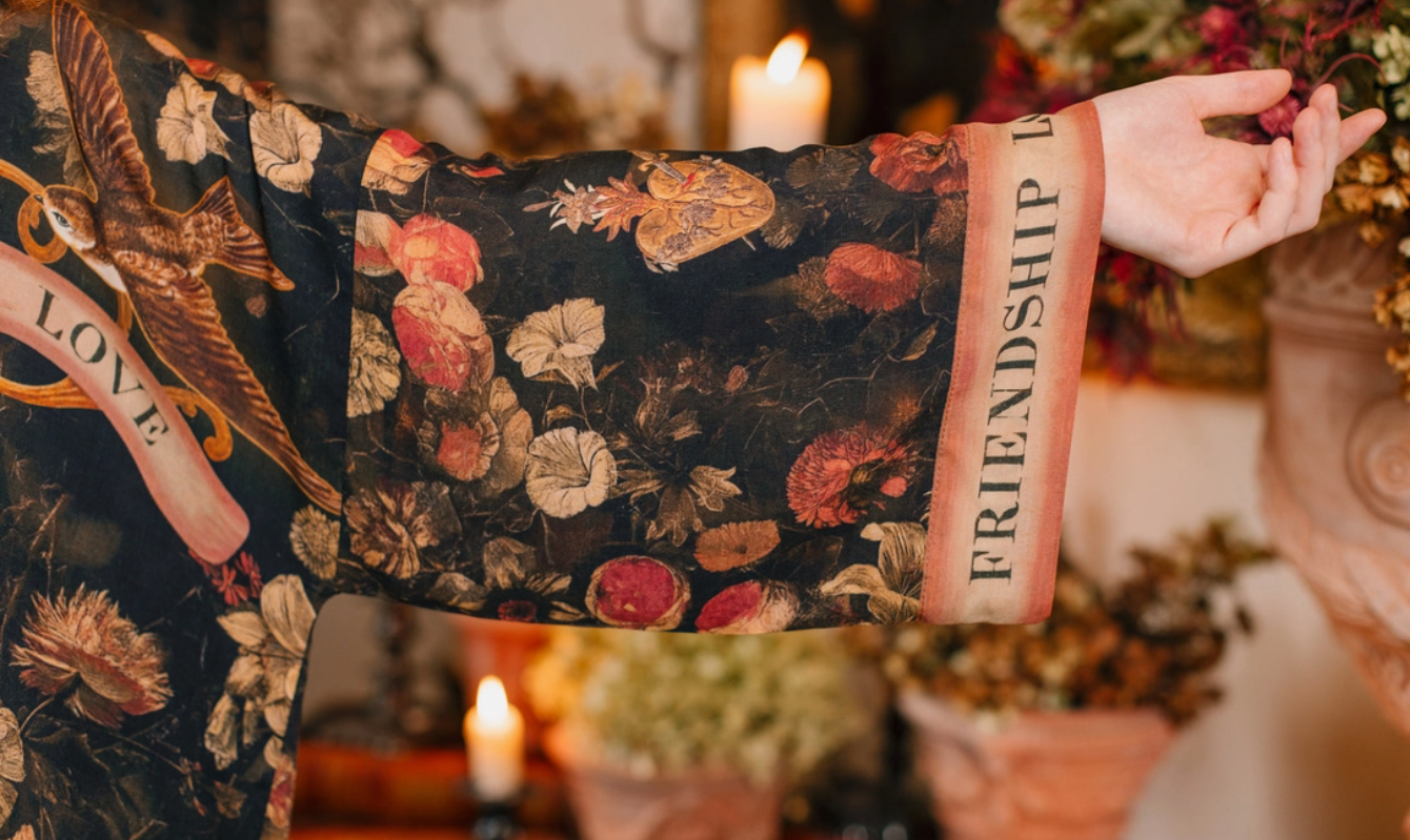 Market of Stars - Heart of Gold Pixie Duster Crop Kimono w/ Sacred Heart