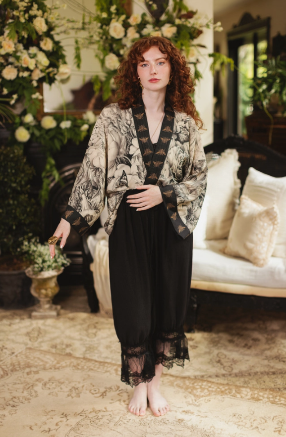 *Pre-Order. Market of Stars - Honey & the Moon Pixie Duster Crop Kimono w/ Florals & Bees