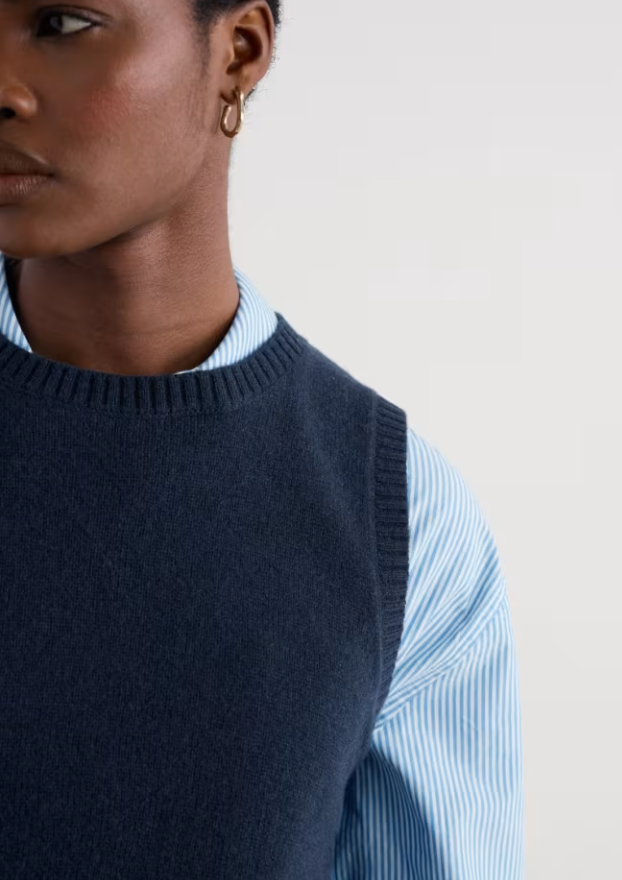 SEASALT CORNWALL - East View Knitted Vest - Maritime