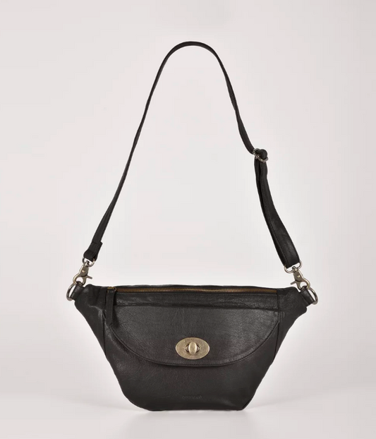 Cobb & Co - Dickson Leather Crossbody bag