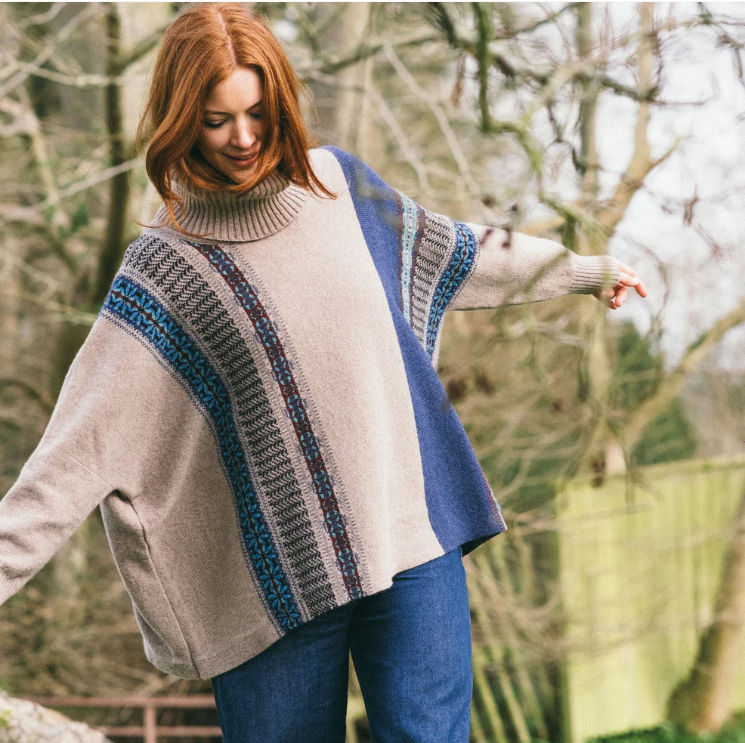 ERIBÉ Knitwear - Oban Sky Montrose Cowl Sweater 100% Merino Lambswool