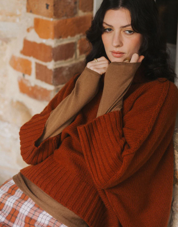 MONTAIGNE - Balmain Pure New Zealand Lambswool Roll Neck Sweater- Rust