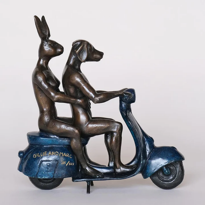 They were the authentic vespa riders in Rome - Bronze sculpture Gillie and Marc