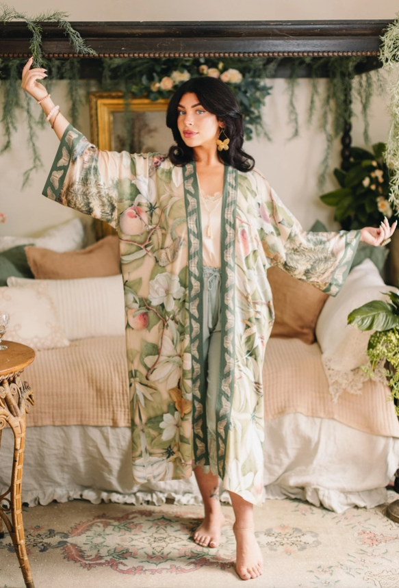 *PRE-SALE Market of Stars - Fleur De Soleil Opera Duster Kimono Robe w/ Florals