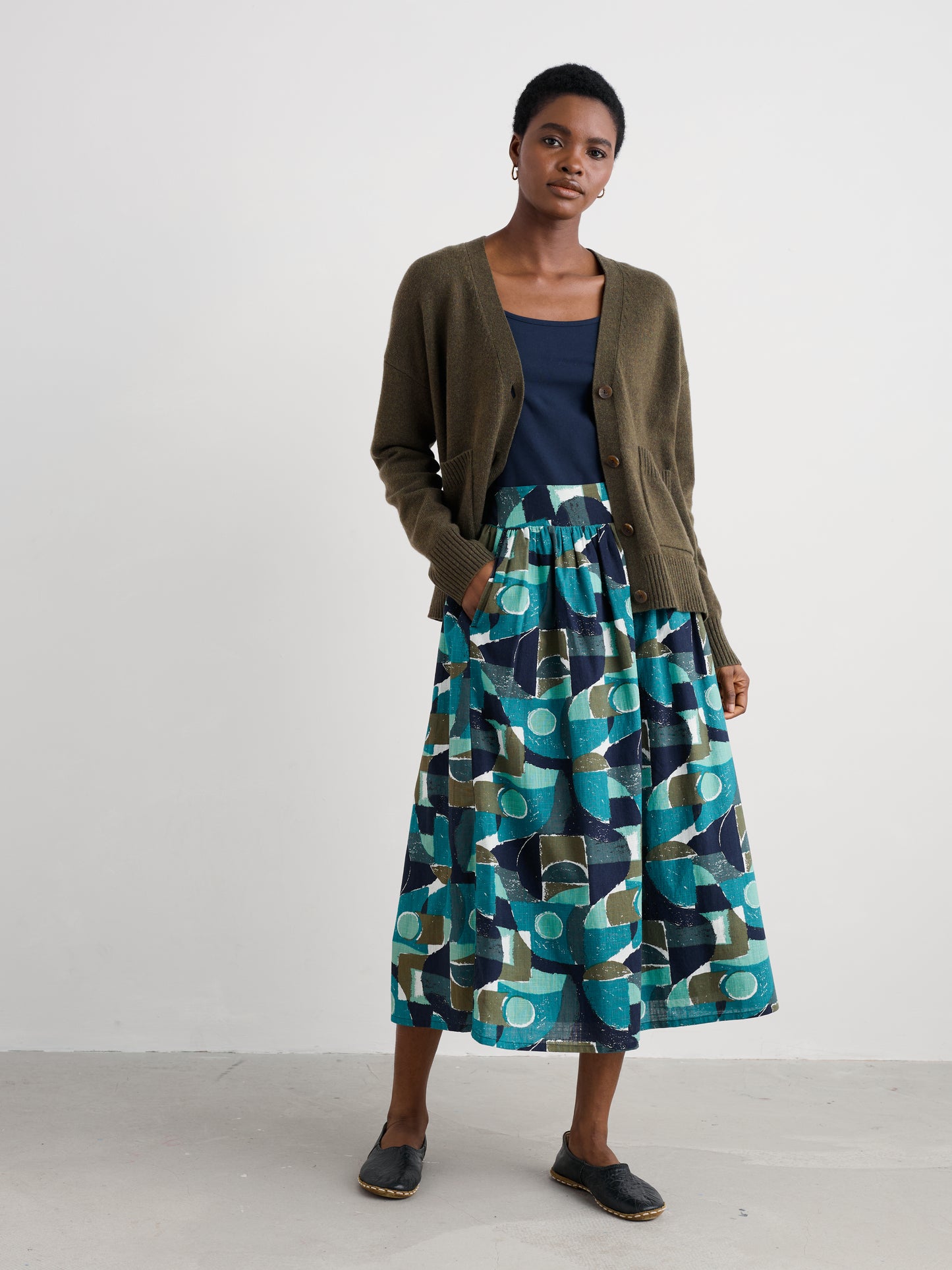 SEASALT CORNWALL - Senara Cardigan - Rich Olive