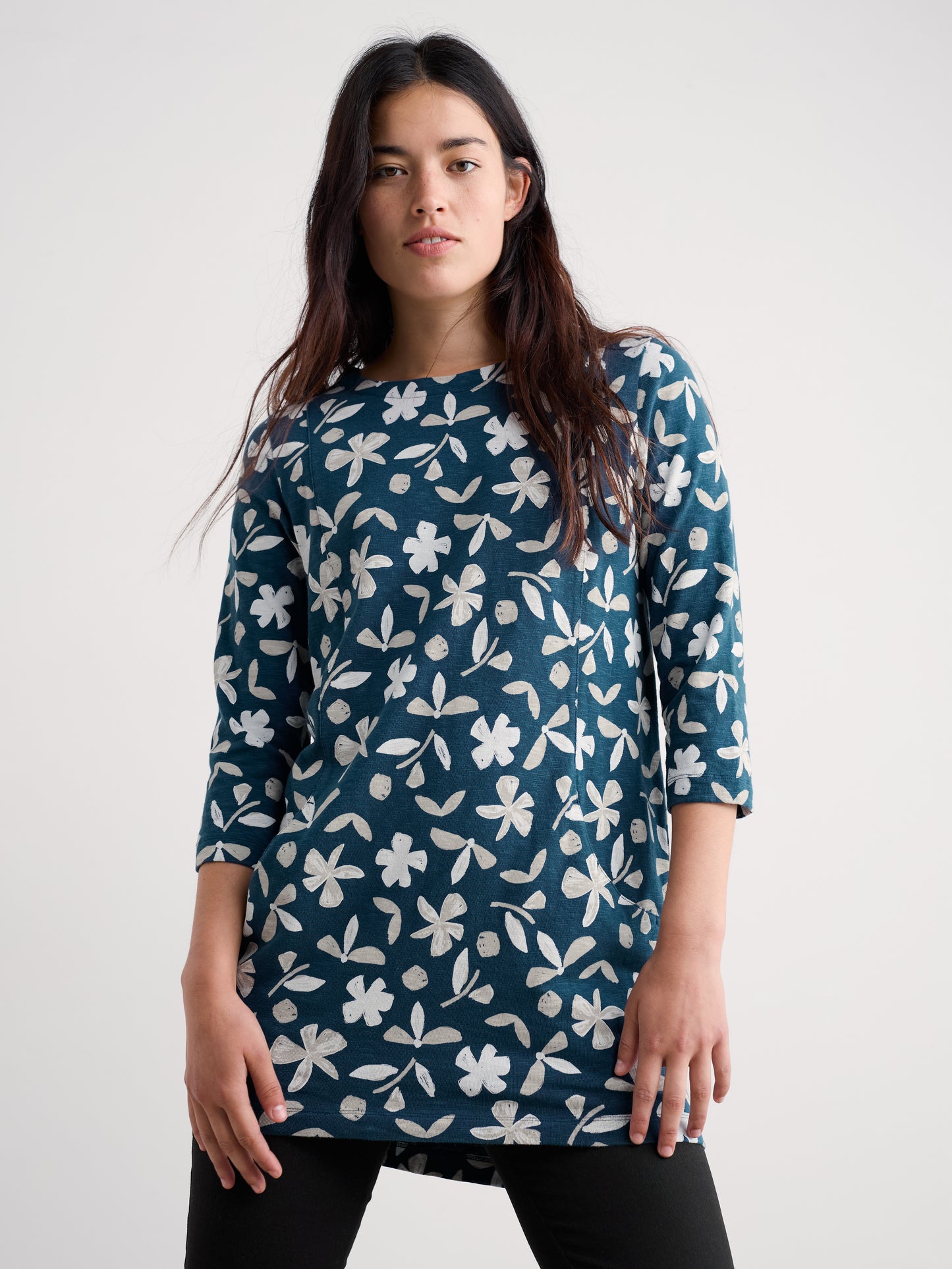 SEASALT CORNWALL - Shore Foraging Tunic - Organic Shapes Dark Lugger
