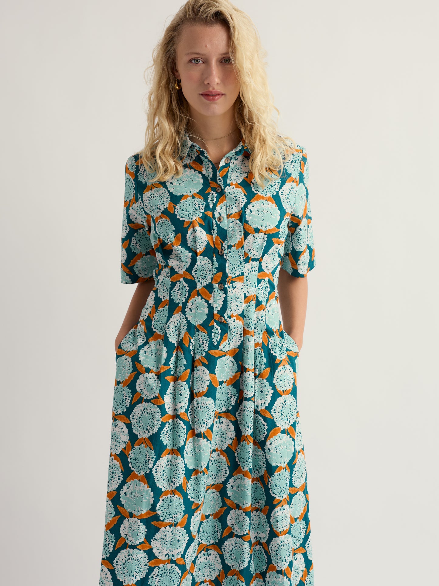 SEASALT CORNWALL - Wild Liquorice Shirt Dress - Painted Marigold Dark Wreckage