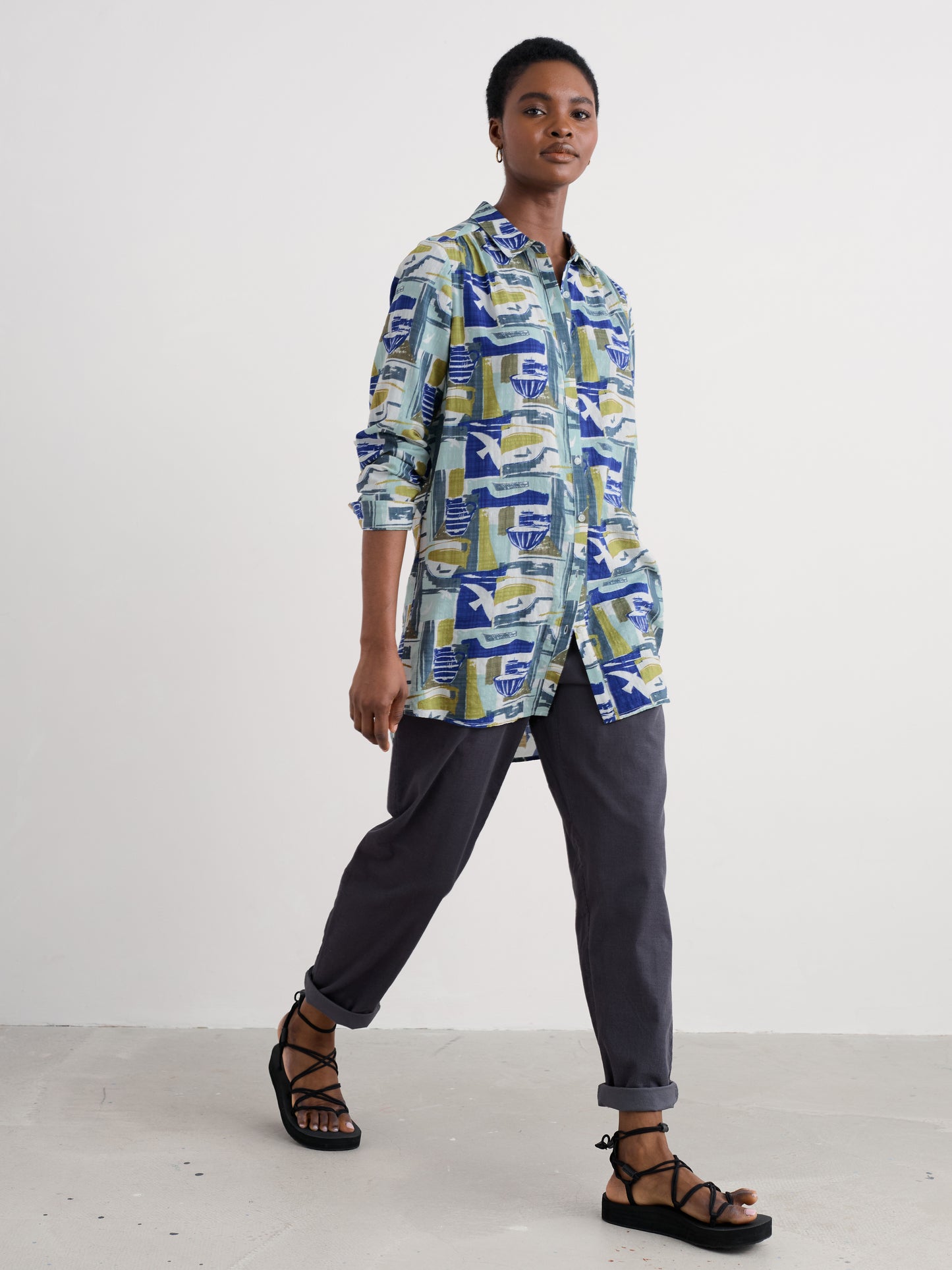 SEASALT CORNWALL - Wren Flutter Shirt - Window scape Sketch Chalk